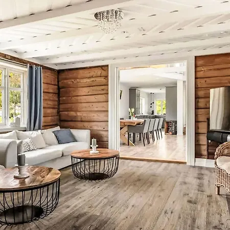 Feriehus Holmen By Interhome Bakkasund