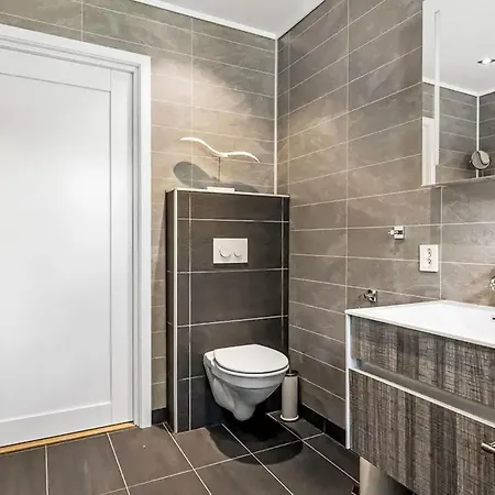 Feriehus Holmen By Interhome *